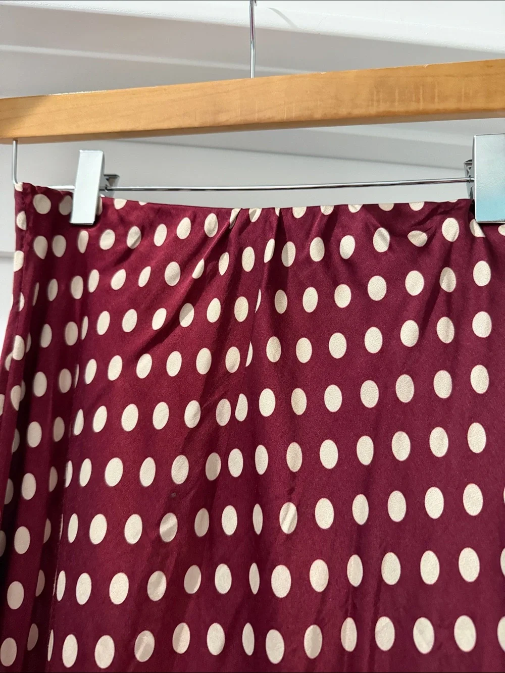N/A flowing burgundy